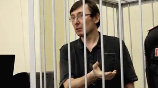 Фото з відеоролика youtube.com