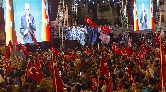 В Кельне акция в поддержку Эрдогана собрала не менее 20 тыс. человек
